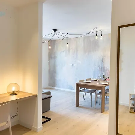 Blue Life Tirabora Short Rent