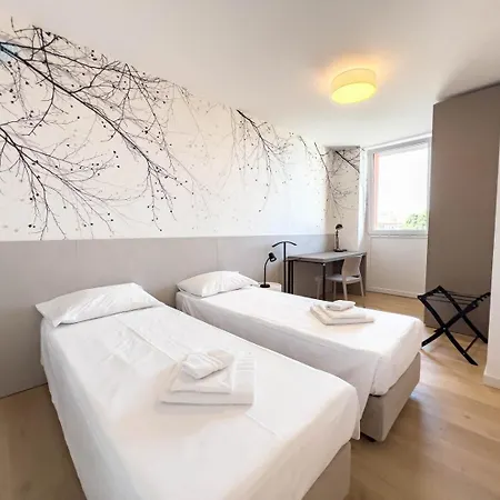 Blue Life Tirabora Short Rent דירה