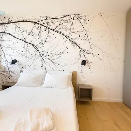 Blue Life Tirabora Short Rent * Триест