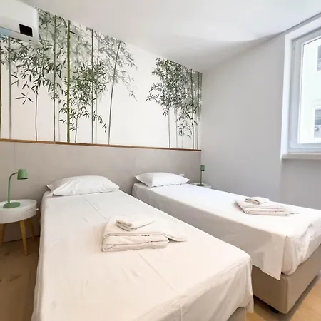 Bluemare E Blueterra Tirabora Short Rent, Con Parcheggio Privato Trieste