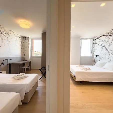 Апартаменты Blue Life Tirabora Short Rent Триест