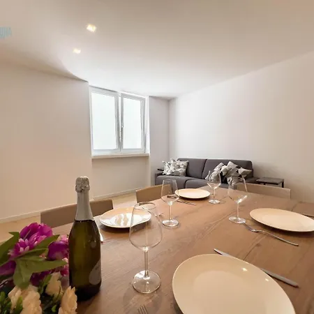 Bluemare E Blueterra Tirabora Short Rent, Con Parcheggio Privato Apartment *