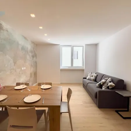 Bluemare E Blueterra Tirabora Short Rent, Con Parcheggio Privato * Trieste